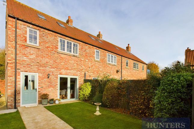 3 bed end terrace house