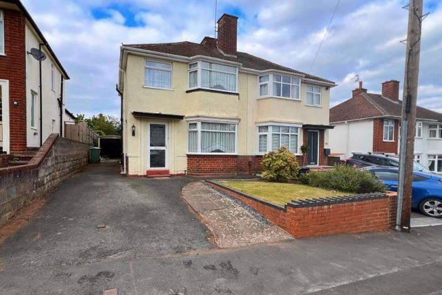 Park Road West, Stourbridge, DY8 3NQ 3 bed semi