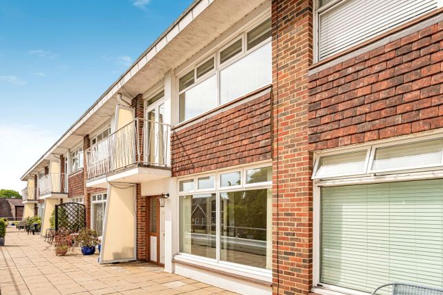 2 bed flat