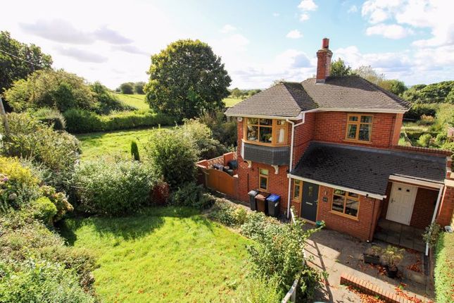 Clough Lane, Werrington... 3 bed detached house for sale