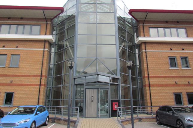 MONDIAL WAY, Hayes 1 bed flat for sale