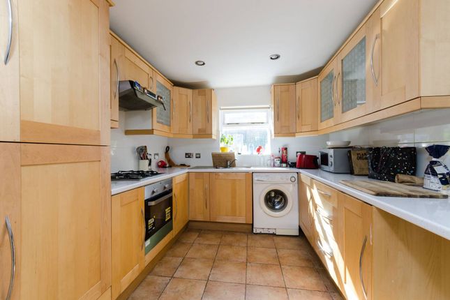 Anselm Road, West Brompton, London, SW6 1 bed flat for sale