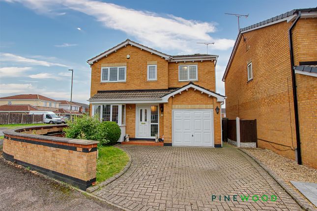 4 bed detached house