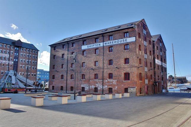 2 bed flat