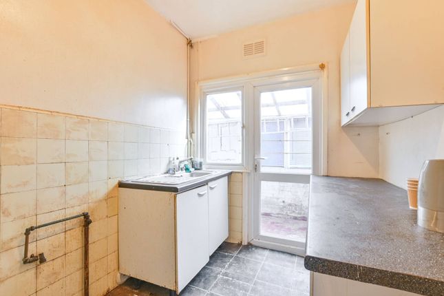 Lonsdale avenue, Wembley, HA9 3 bed house for sale