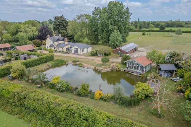 Morley St. Botolph 4 bed detached house for sale