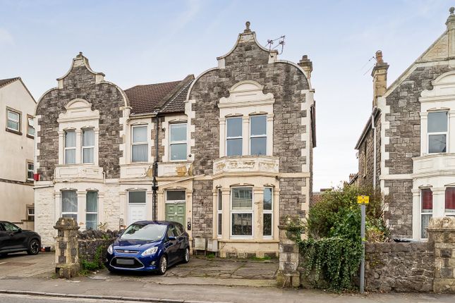2 bedroom ground floor flat for sale