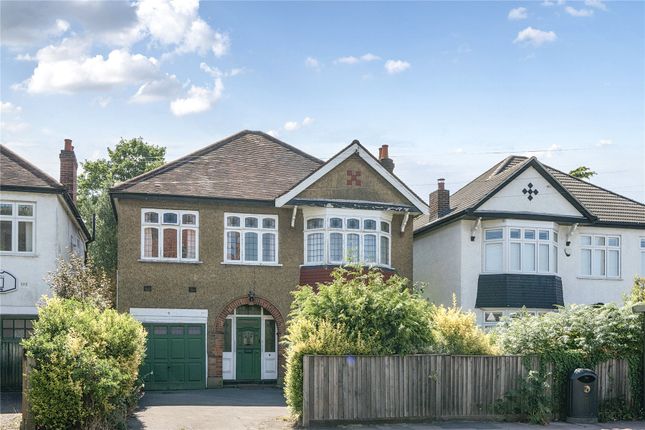 5 bed detached house