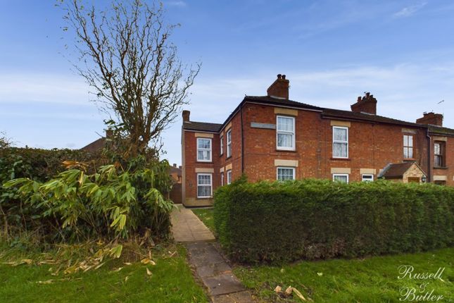 Werner Terrace, Calvert 3 bed end of terrace house for sale