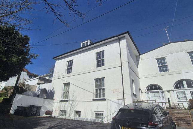 1 bedroom ground floor flat for sale