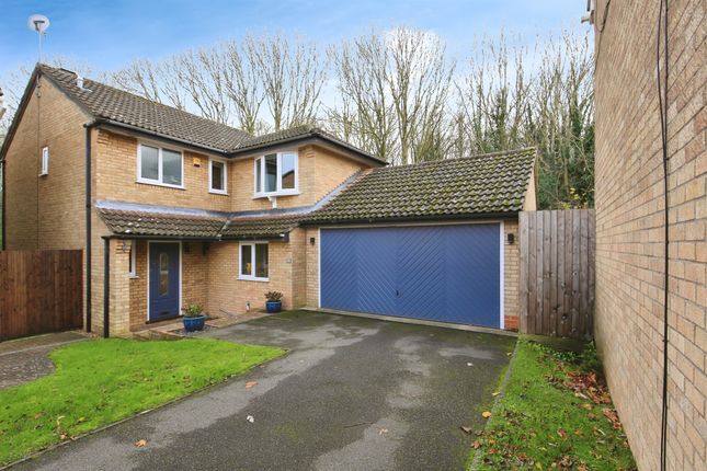 4 bed detached house