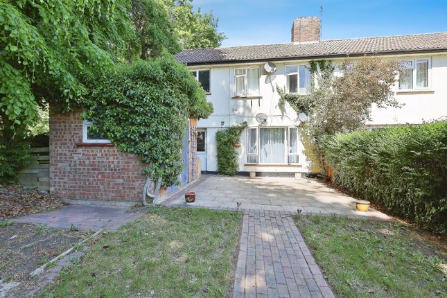 1 bedroom ground floor maisonette for sale