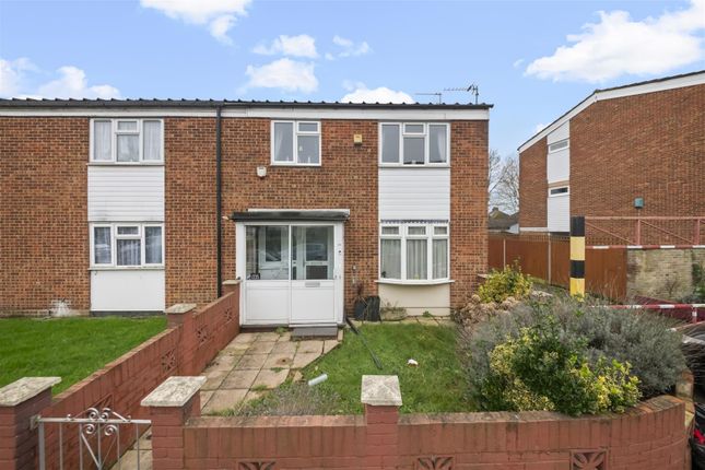 3 bed end terrace house