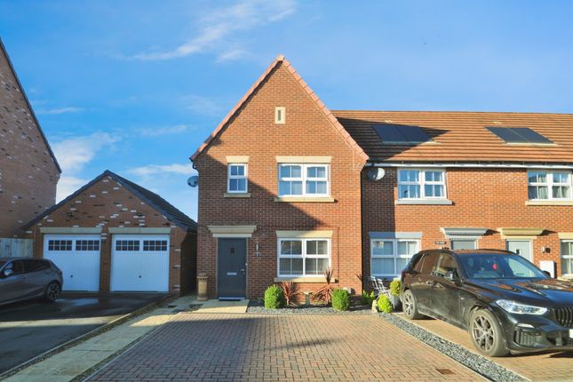 3 bed end terrace house
