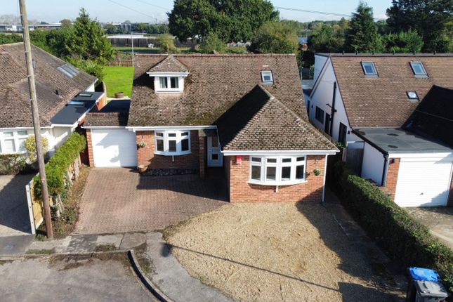 Western Avenue, Egham, Surrey, TW20 4 bed detached house for sale