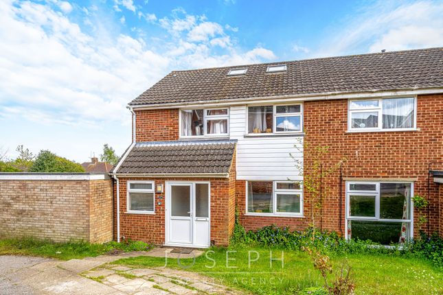 Chatsworth Crescent, Ipswich, IP2 4 bed semi