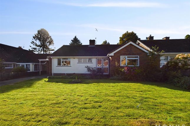 Hampton Close, Oswestry 2 bed detached bungalow for sale