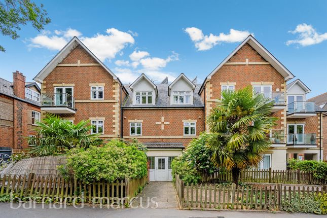 2 bed flat