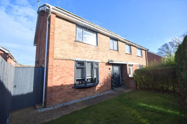3 bedroom semi-detached house for sale