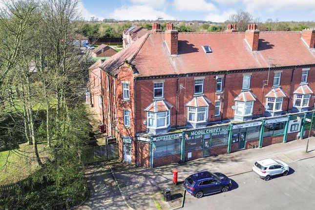 Colonade, Shirebrook, Mansfield 3 bed house for sale