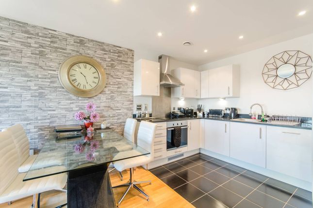 Pinner Road, Harrow, HA1 2 bed flat for sale