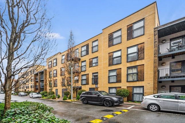 Letchworth Road, Stanmore Place... 2 bed apartment for sale