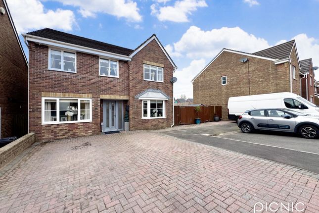 Merthyr Tydfil CF47 4 bed detached house for sale