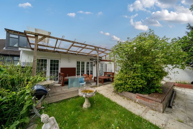 Tudor Close, London NW9 3 bed bungalow for sale