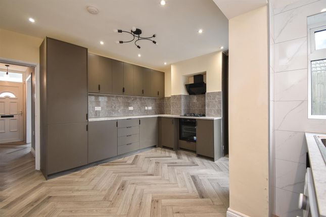 The Ridge, Hastings TN34 2 bed terraced house for sale