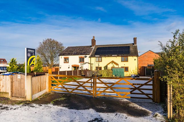 Lunts Heath Road, Widnes WA8 3 bed semi