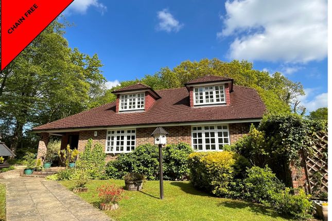 Hurst Lane, Sedlescombe, TN33 4 bed detached house for sale