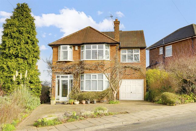 Laughton Avenue, West Bridgford NG2 4 bed detached house for sale