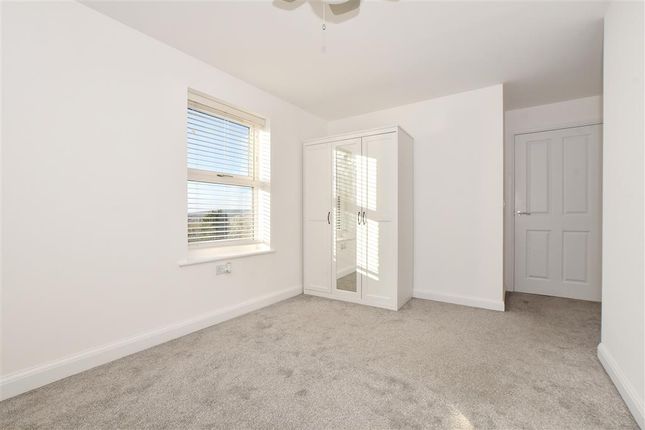 2 bed flat