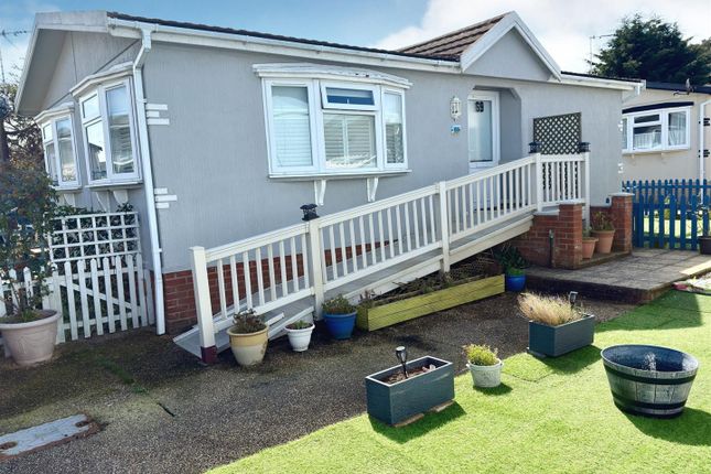 Arbor Lane, Pakefield, Lowestoft... 2 bed park home for sale