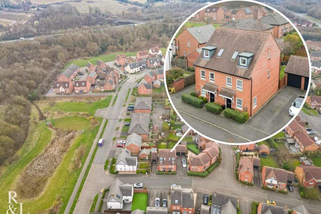 4 bedroom semi-detached house for sale