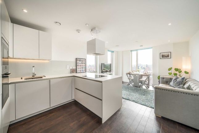 Gaumont Place, London SW2 2 bed flat for sale