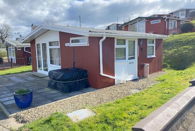 2 bed detached bungalow