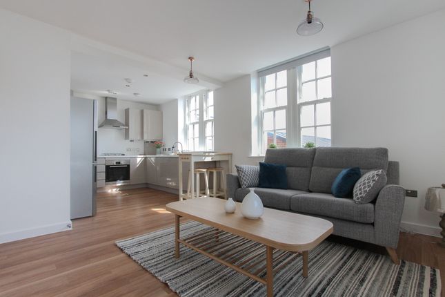 2 bed flat