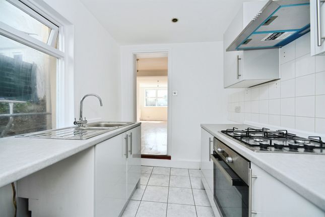 2 bedroom house for sale