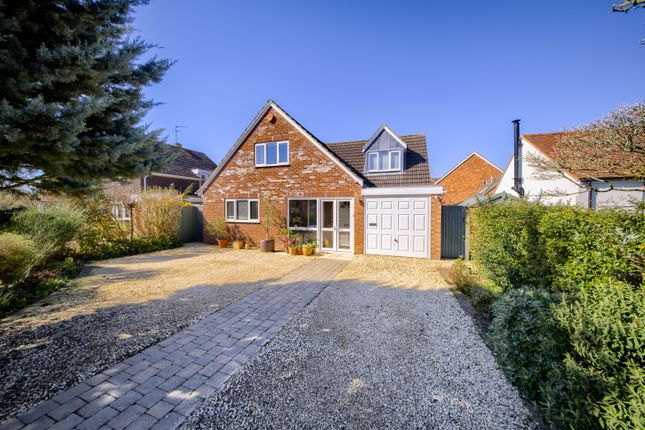 4 bed detached house