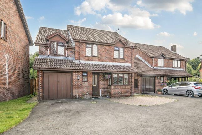 Hatchwarren,  Basingstoke,  RG22 5 bed detached house for sale