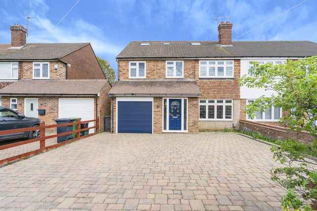 5 bedroom semi-detached house for sale