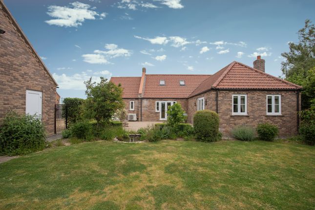 4 bedroom detached bungalow for sale