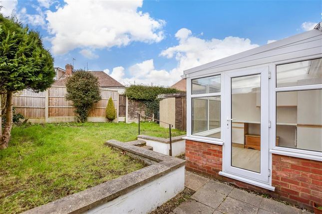 2 bedroom semi-detached bungalow for sale