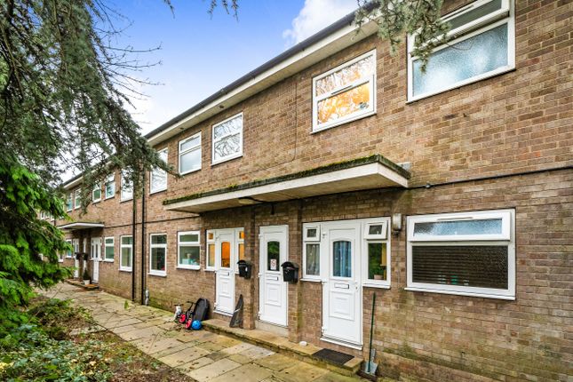 Willow Court, Beverley, HU17 2 bed flat for sale