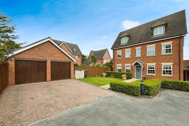 Grange Close, Crewe CW2 5 bed detached house for sale