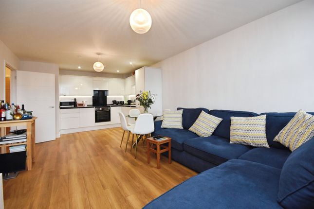 1 bed flat