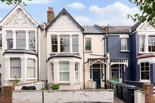 Methuen Park, London N10 2 bed flat for sale
