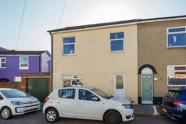 Balliol Road, Hampshire PO2 2 bed end of terrace house for sale