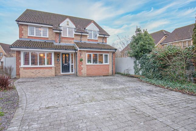 4 bed detached house